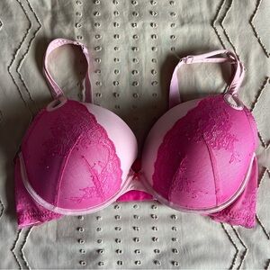 TORRID Pink Lace Push Up Plunge Bra Size 40DDD